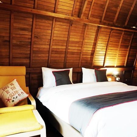 Collection O 9 Villa Ubud Anyer Exterior foto